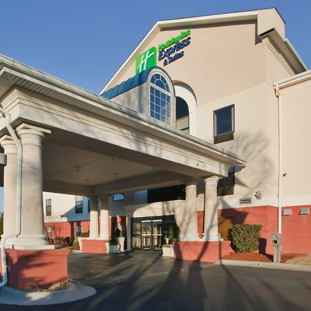 Holiday Inn Express Hotel & Suites Laurinburg By Ihg מראה חיצוני תמונה