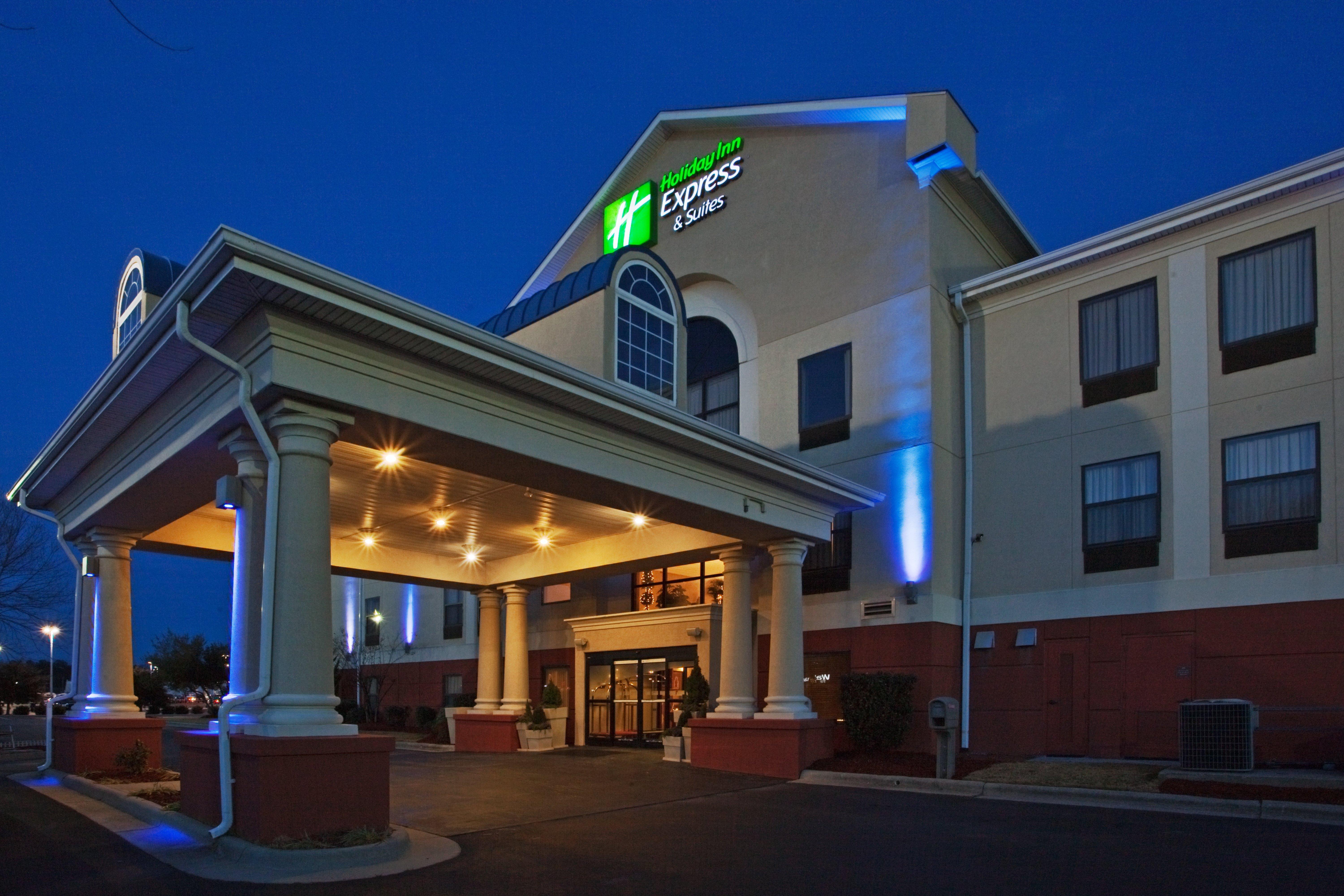 Holiday Inn Express Hotel & Suites Laurinburg By Ihg מראה חיצוני תמונה