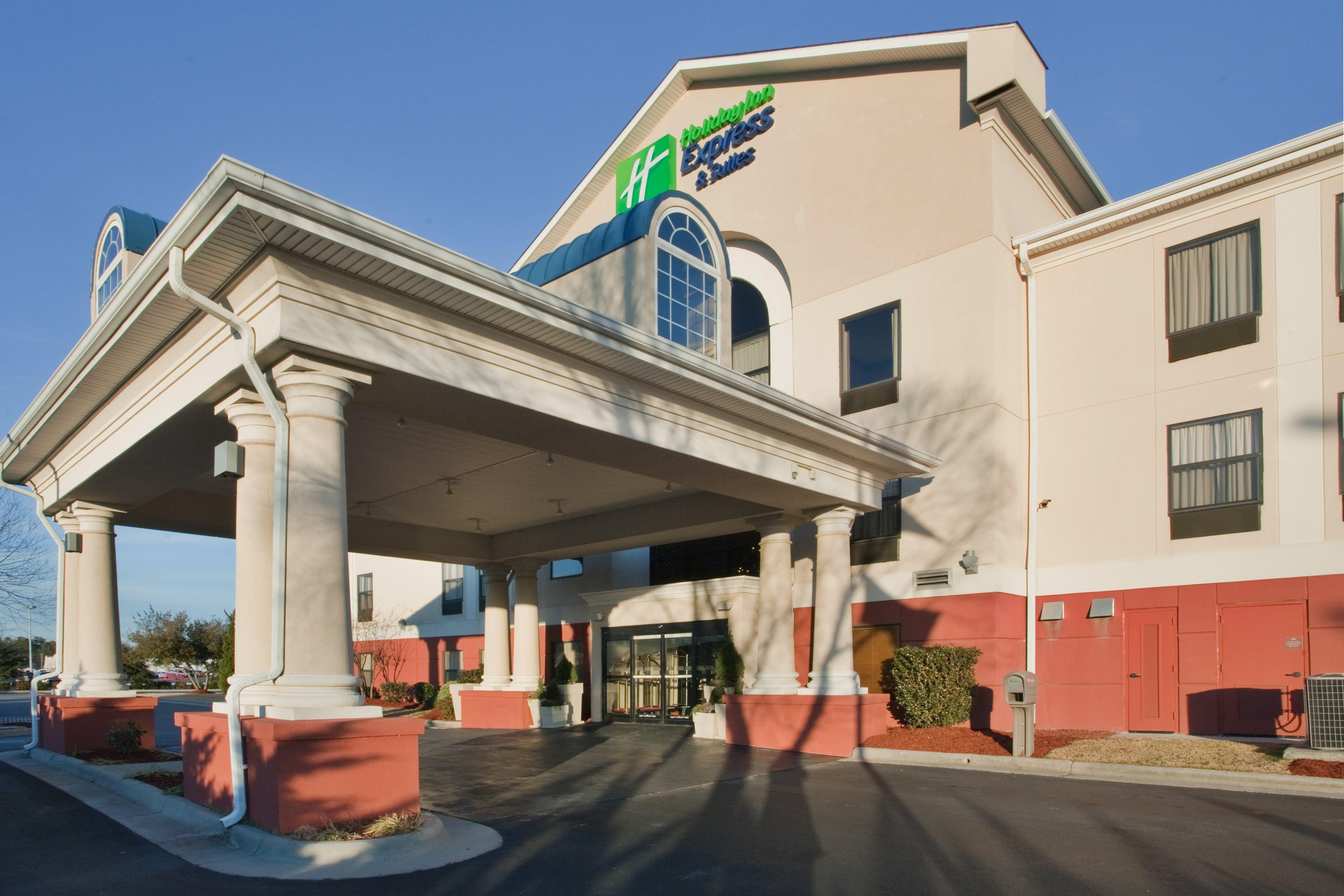 Holiday Inn Express Hotel & Suites Laurinburg By Ihg מראה חיצוני תמונה
