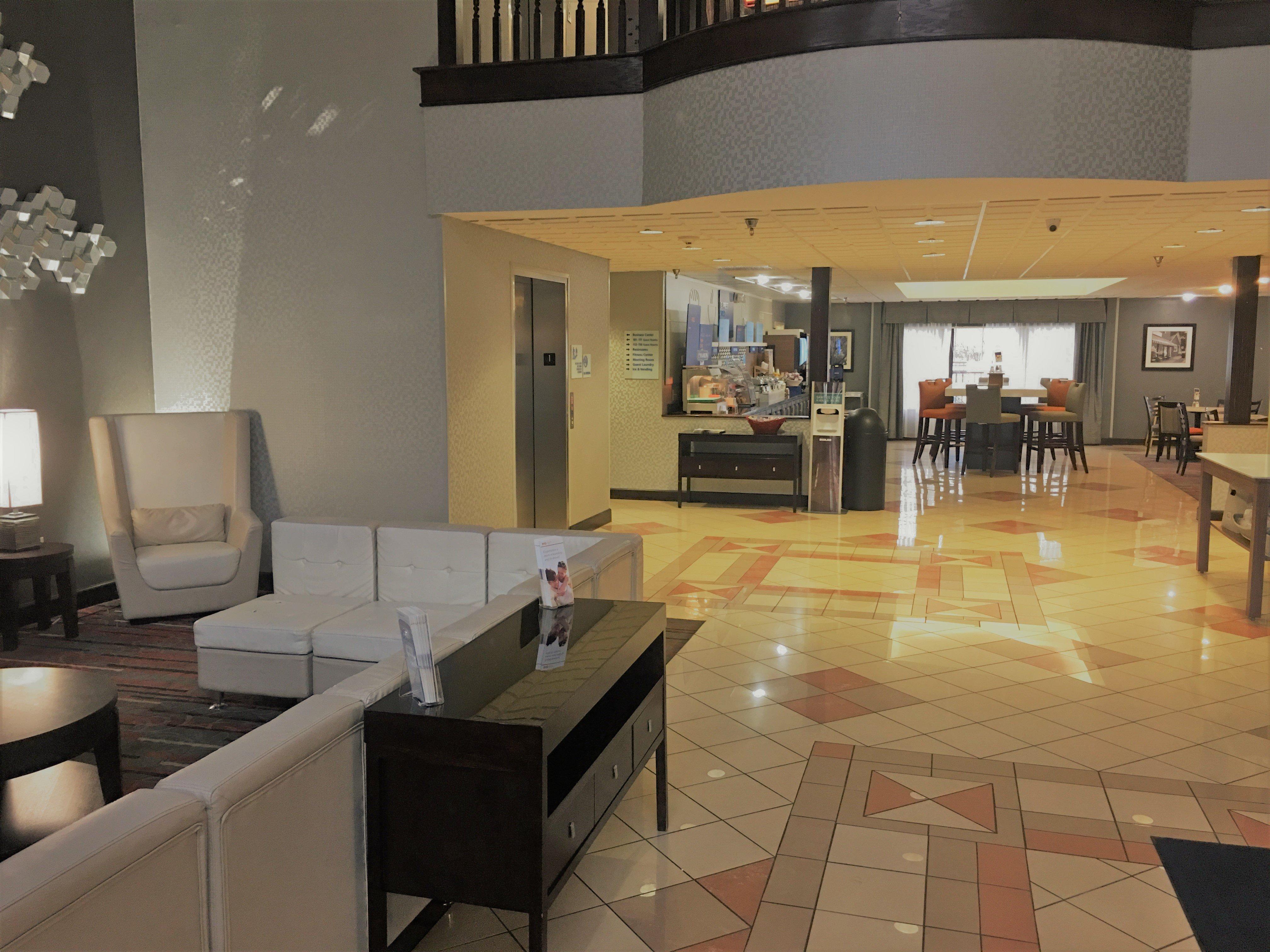 Holiday Inn Express Hotel & Suites Laurinburg By Ihg מראה חיצוני תמונה