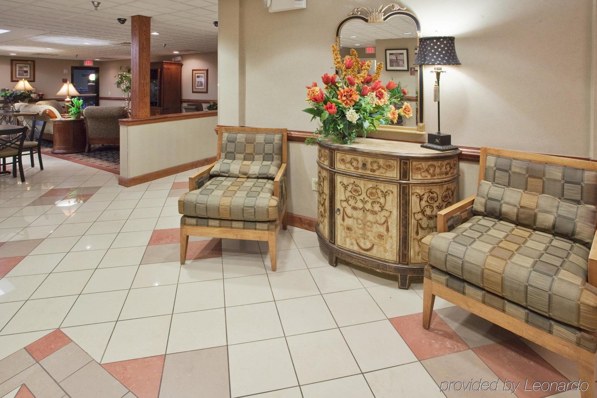 Holiday Inn Express Hotel & Suites Laurinburg By Ihg מראה פנימי תמונה