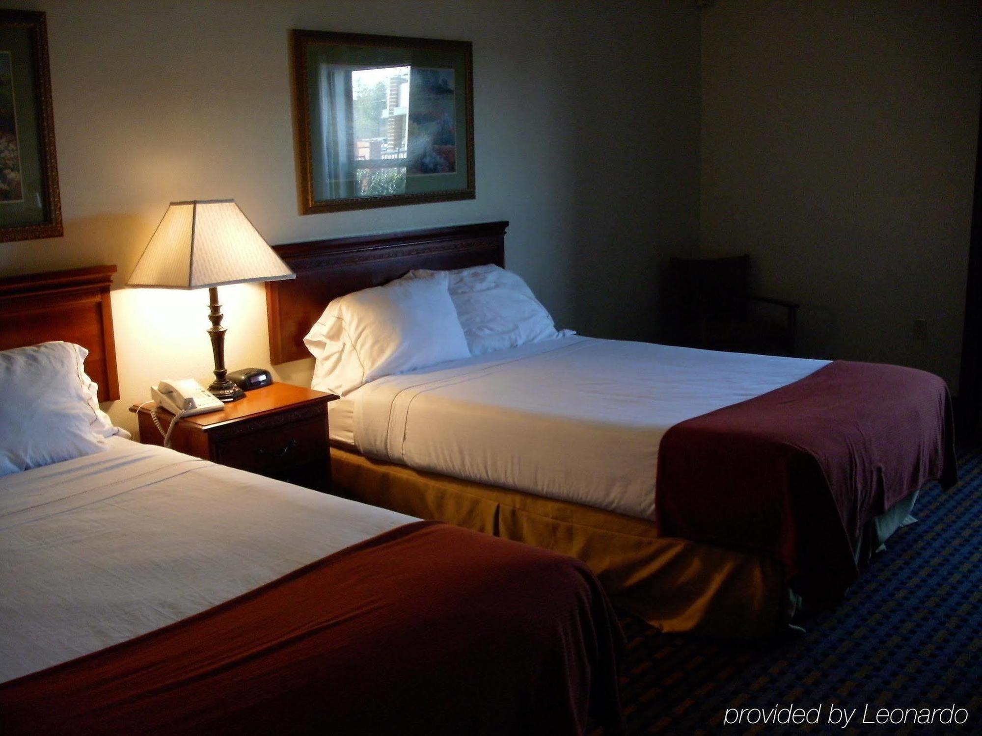 Holiday Inn Express Hotel & Suites Laurinburg By Ihg מראה חיצוני תמונה